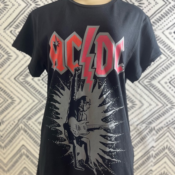 NEW AC/DC Graphic Tee - Picture 1 of 4